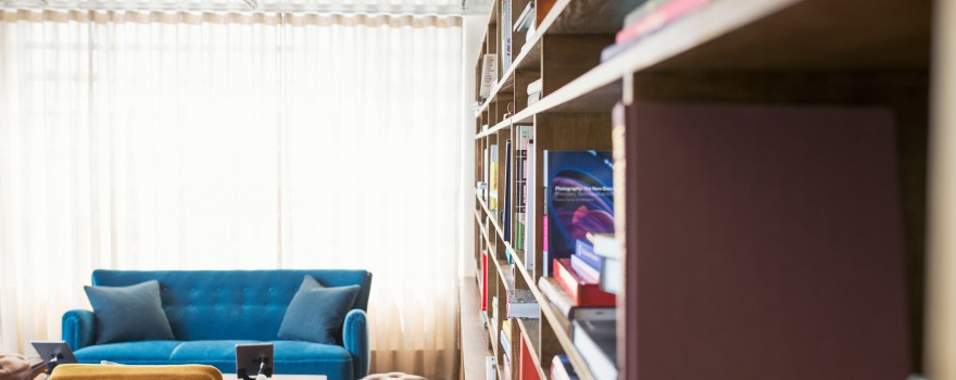 how to declutter your home before moving.